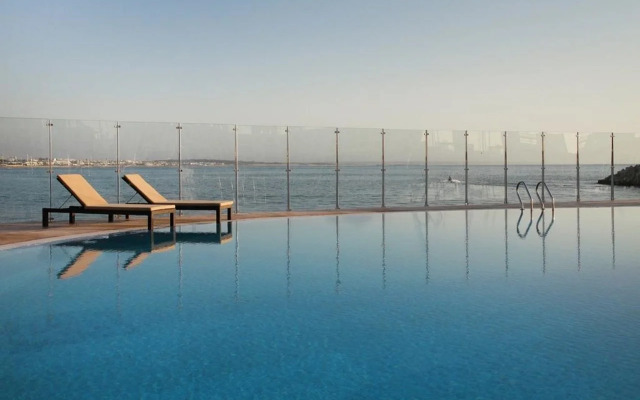 Bianca Beach Family & Resort
