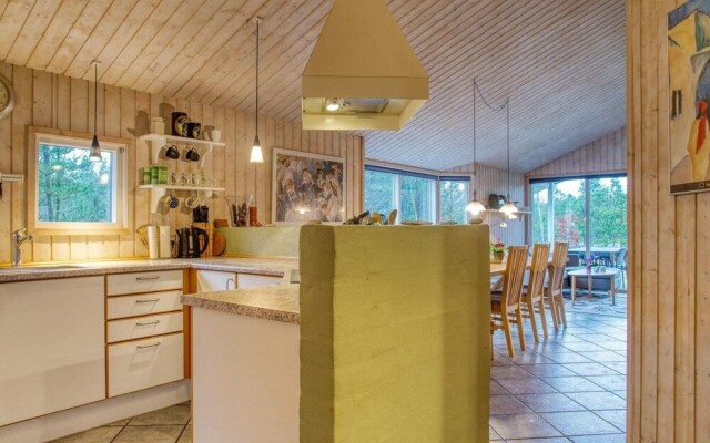 10 Person Holiday Home in Fjerritslev