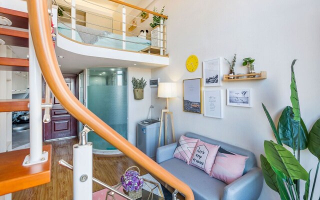 Kunming Dumo Theme Apartment