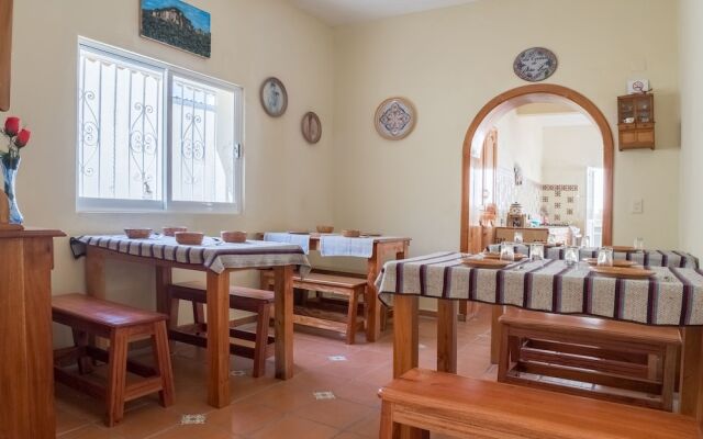 Hotel Estancia Carmelita