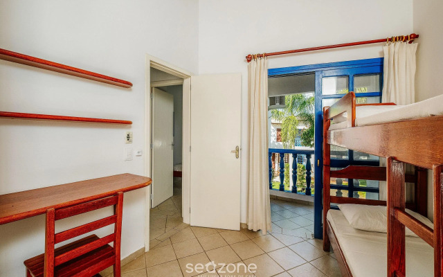 Apto em lindo condomínio pé na areia RPB038