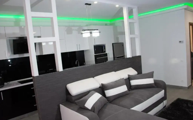 Modern minimalist apartment in Oradea