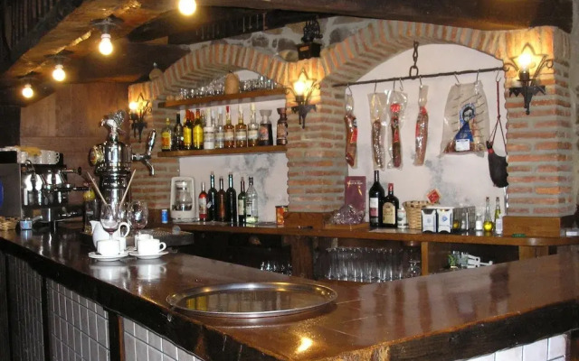 Casa Reda - Posada de Viñón