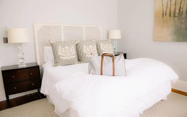 The Stratton House Bed & Breakfast