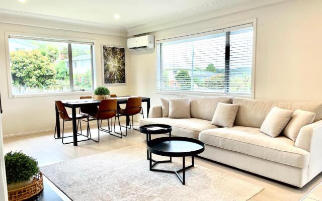Entire 3 bedroom house! BEST LOCATION!!