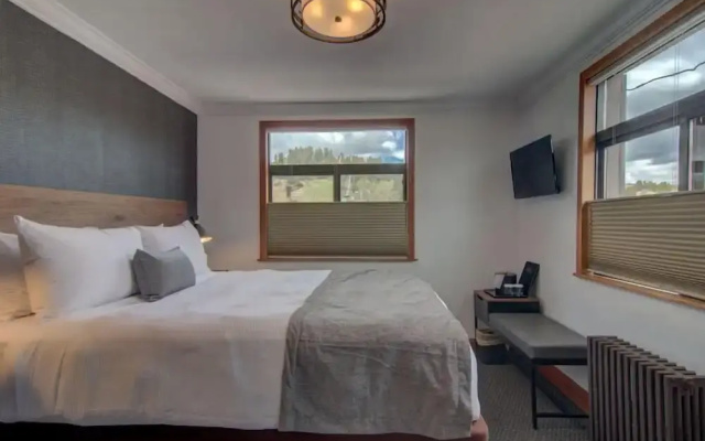 Hotel Bristol