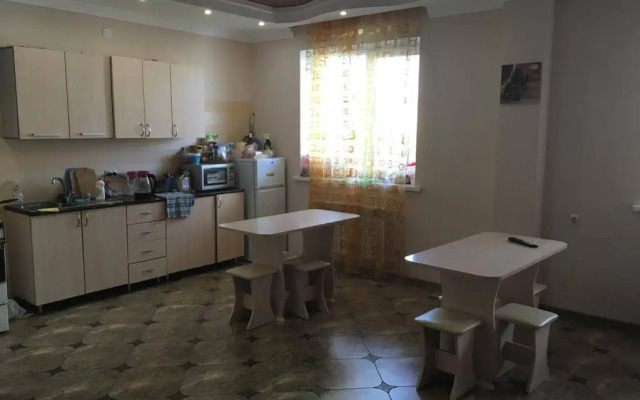 Viktoriya Guest House