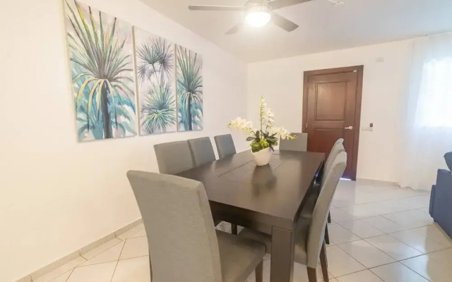 7br Massive Villa In Sosúa - 2mins From Nightlife!