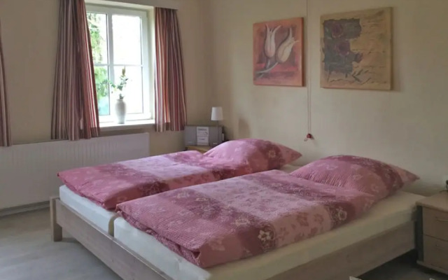 Quaint Apartment in Celle near Forest