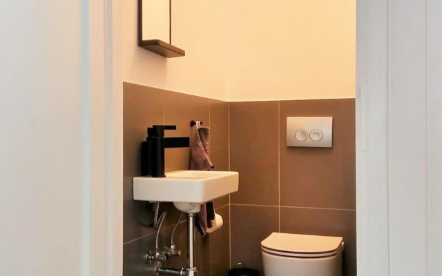 Poet's Street Apartment