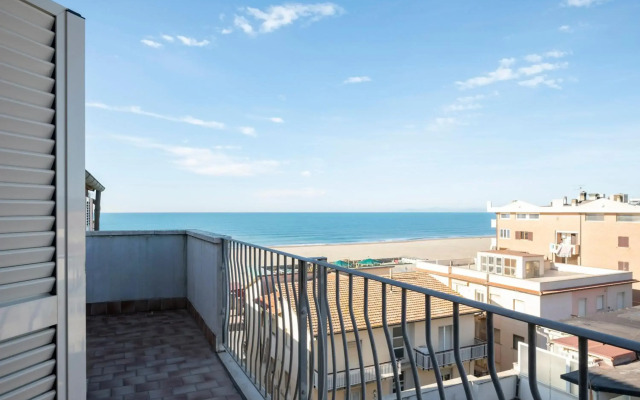 Lola Piccolo Hotel
