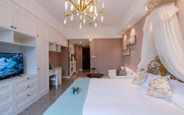 Wuxi bubble designer hotel