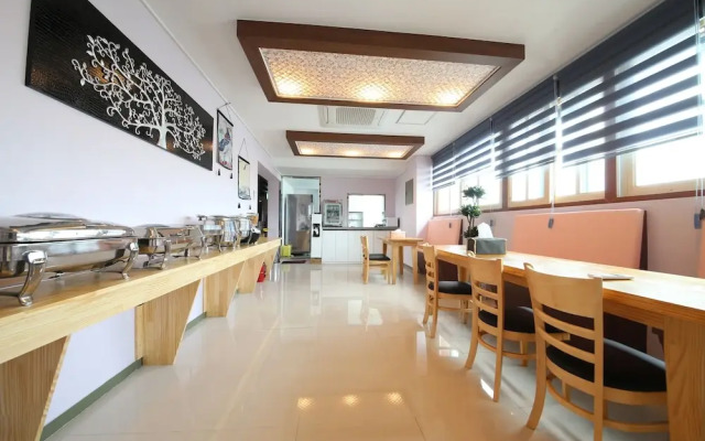 Nyx Fox Songtan Hotel
