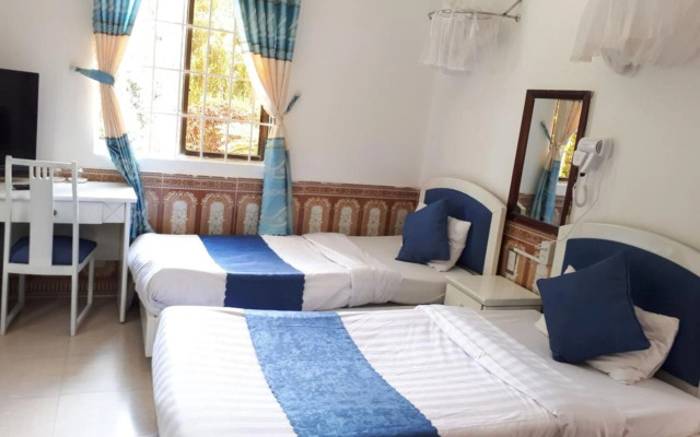 Duong Sat Hotel by ZUZU