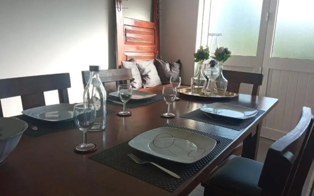 Azevinho Guest House