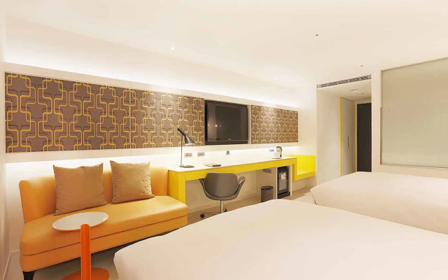 Royal Group Hotel Minghua Branch