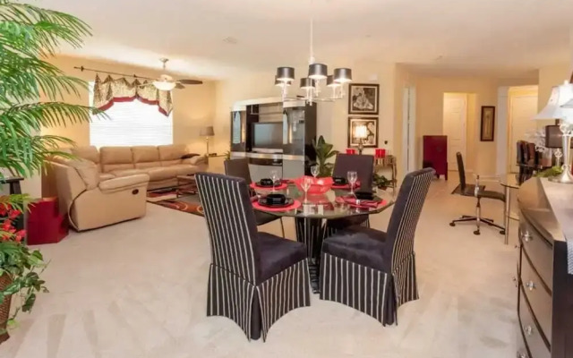Vista Cay 3 BR Condo Large Balcony - NPM 8841