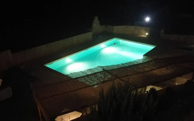 Room in Guest Room - Triple Room in Amazing Context