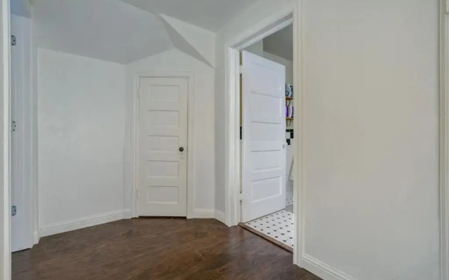 2 Bedroom Suite Near Plaza District Bricktown
