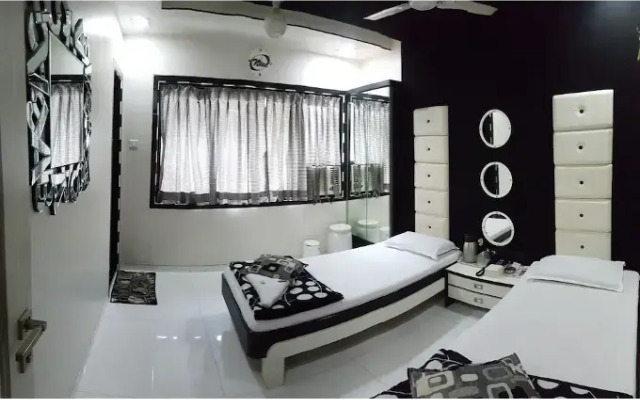 Nice Guest House