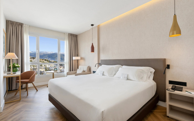 Отель Sercotel Hmo Martina