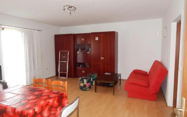 Apartments Vilanija