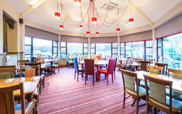 Premier Inn Chesterfield North