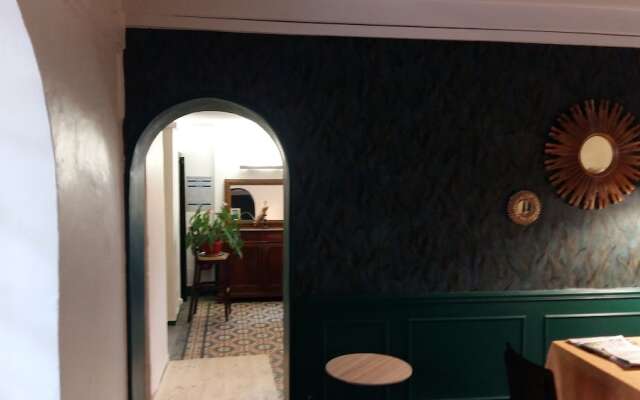 Hôtel Le Chêne Vert