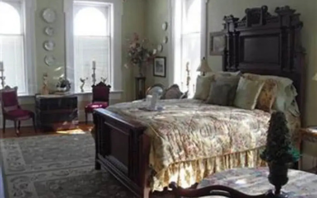 Baert Baron Mansion Bed & Breakfast