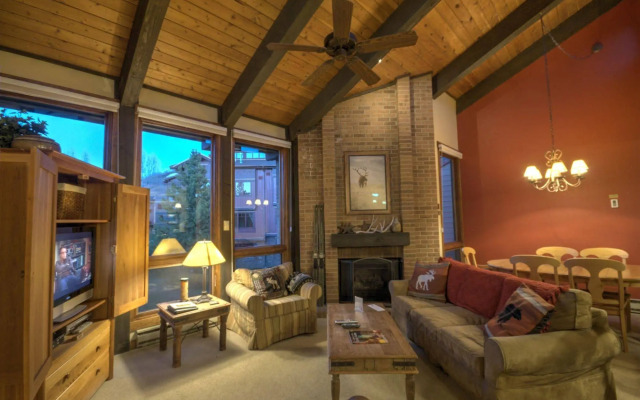 The Lodge by Retreatia