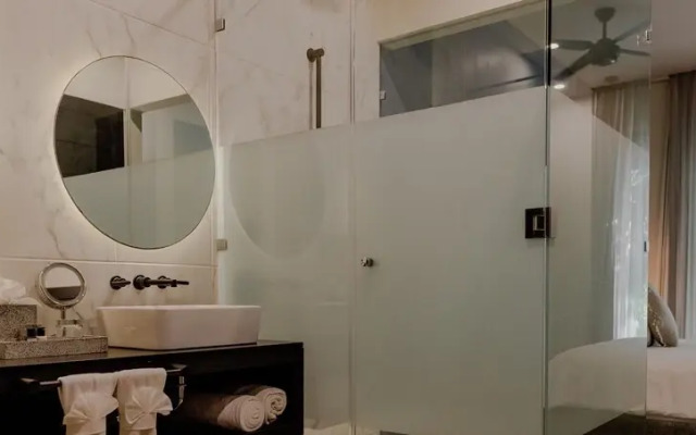 2 Bedroom Luxury Suite 204