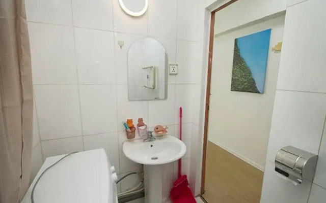 1 bedroom apartment north of Tengis Cinema