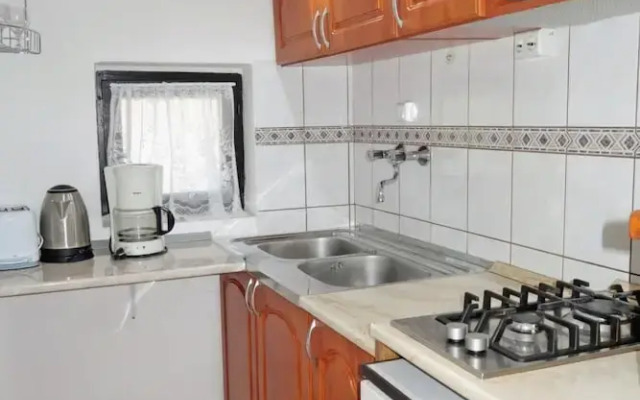 Apartment- 4 1 2 in Zalakaros