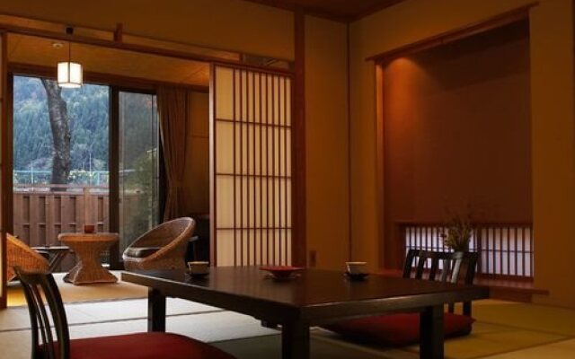 Minakami Onsen Bettei Yaeno