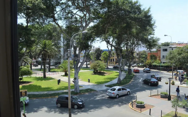 Private Modern Apartment in Pardo - Miraflores