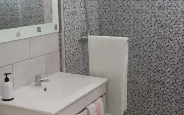 Esthela home