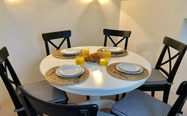 Luxury Victoria Apartments