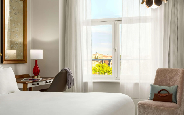 Tivoli Doelen Amsterdam Hotel