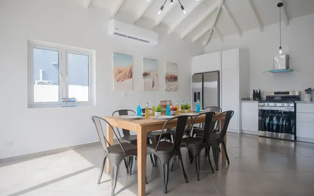 Breathtaking Prvt 4BR Pool Villa 5 Min to Beach