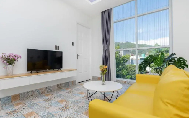 Sea House Hotel & Apartments