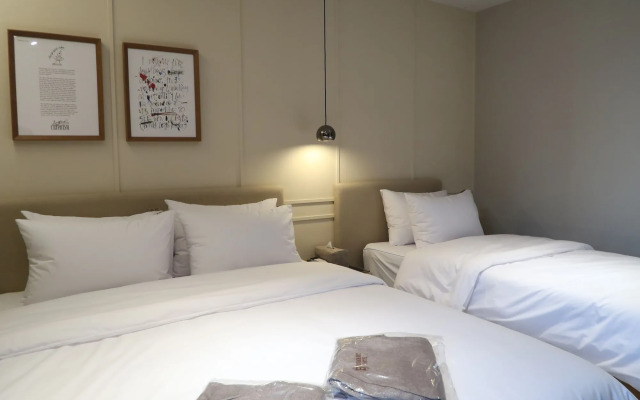 Brown dot Hotel Palyong