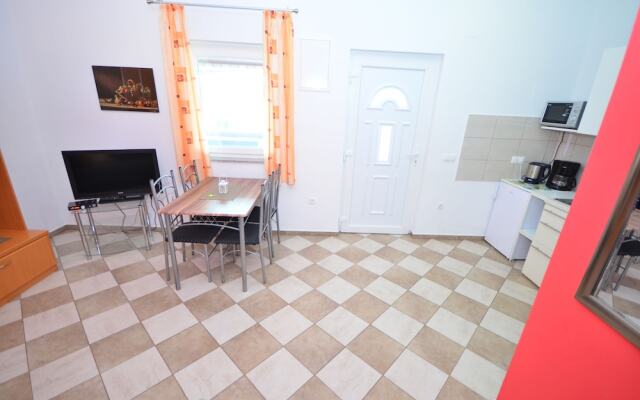 Apartments Brandis