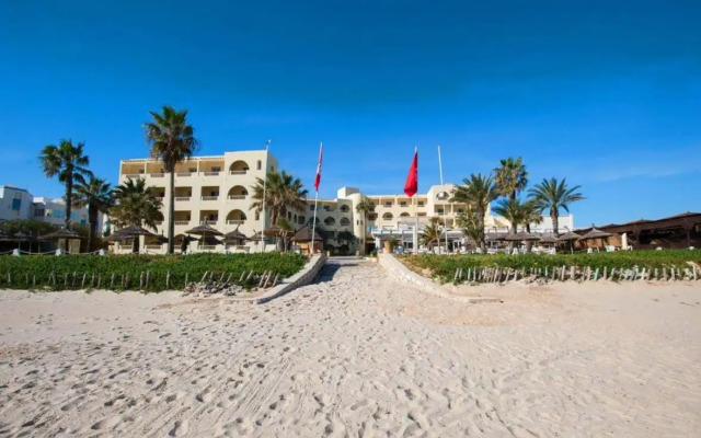 Sol Palmeras Beach - Family Hotel