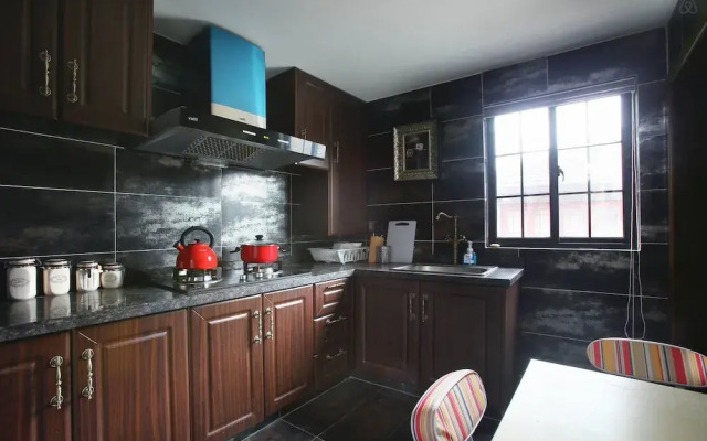 Shanghai Wonderoom Lane house Julu Road