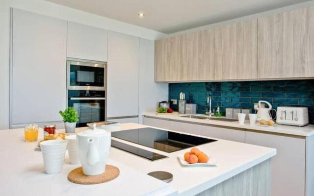 Fistral Two Bed Apartment in Pentire