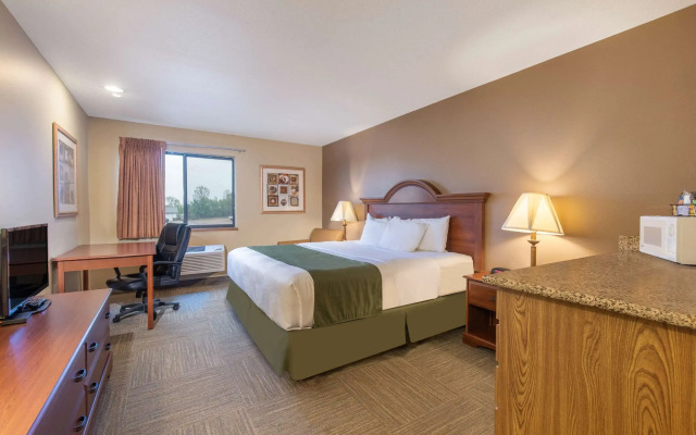 Days Inn by Wyndham Mitchell SD