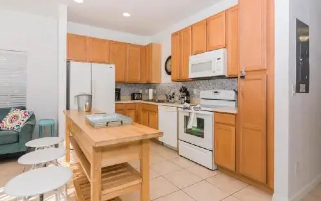Coral Cay 2316