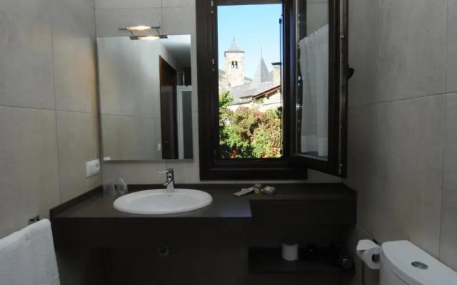 Casa Rural La Comella