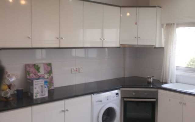 3 Bedroom Apartment with Sea View