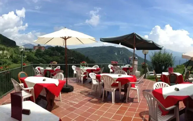 Hotel Serena